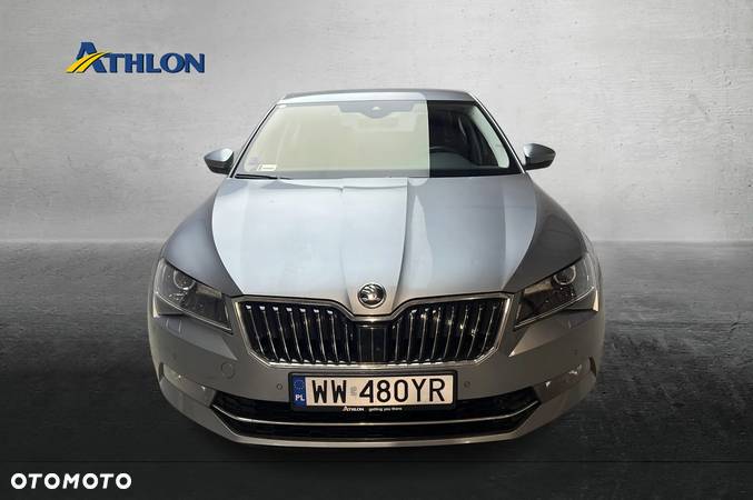 Skoda Superb 2.0 TDI Style DSG - 8