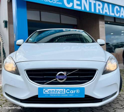 Volvo V40 1.6 D2 Momentum - 3