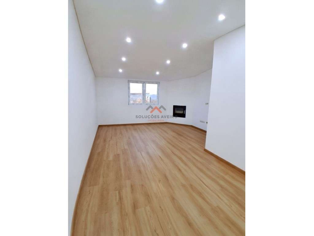 Moradia T2 em Águeda | RENOVADA - Grande imagem: 5/23