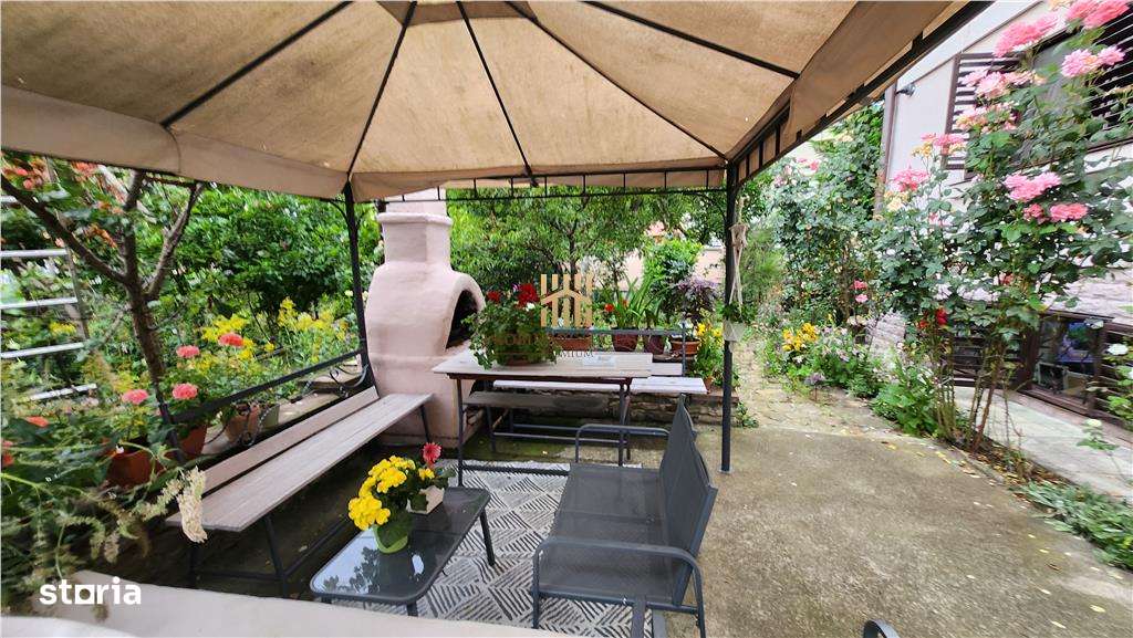 Vila Julie Ultracentral Suceava De Vanzare - Imagine principală: 2/17