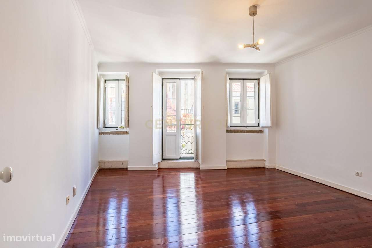 Apartamento T2 Duplex no Coração de Lisboa. - Grande imagem: 4/30