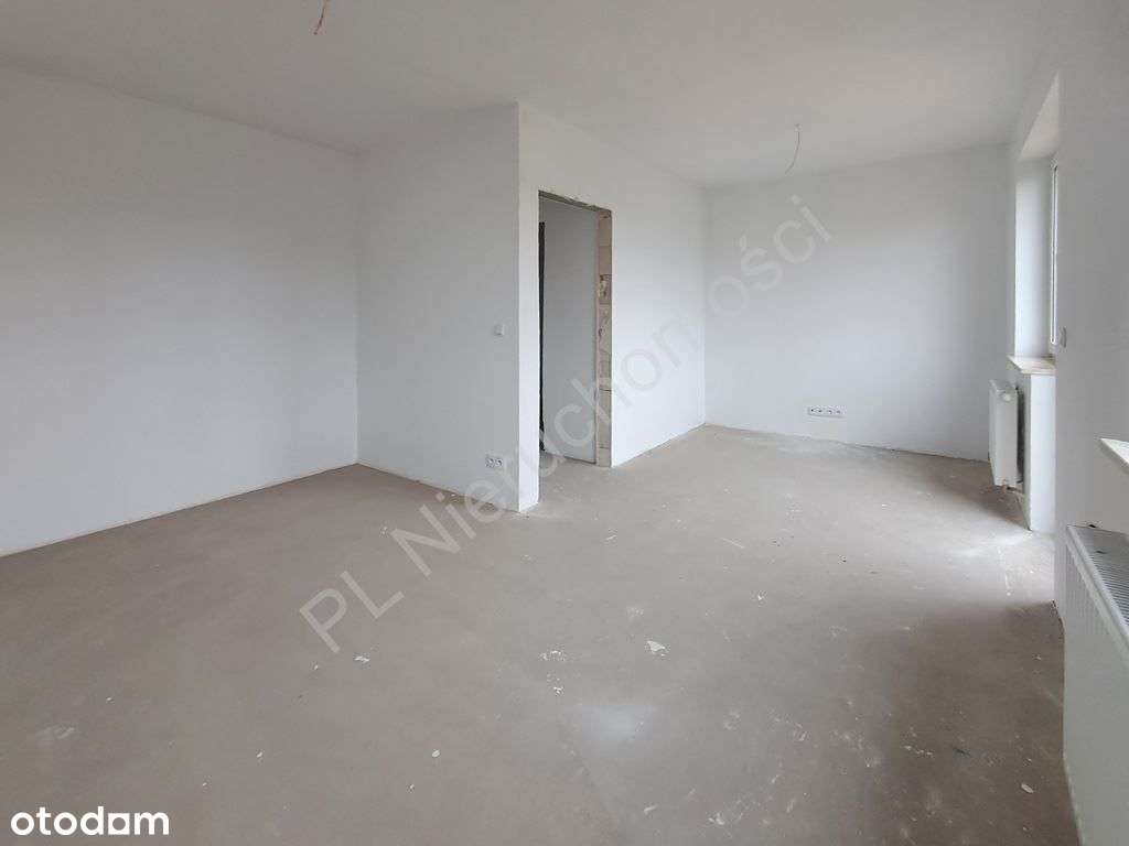 Na sprzedaż przestronny dom - Pełny obrazek: 4/7