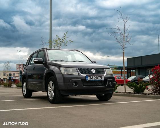 Suzuki Grand Vitara - 2