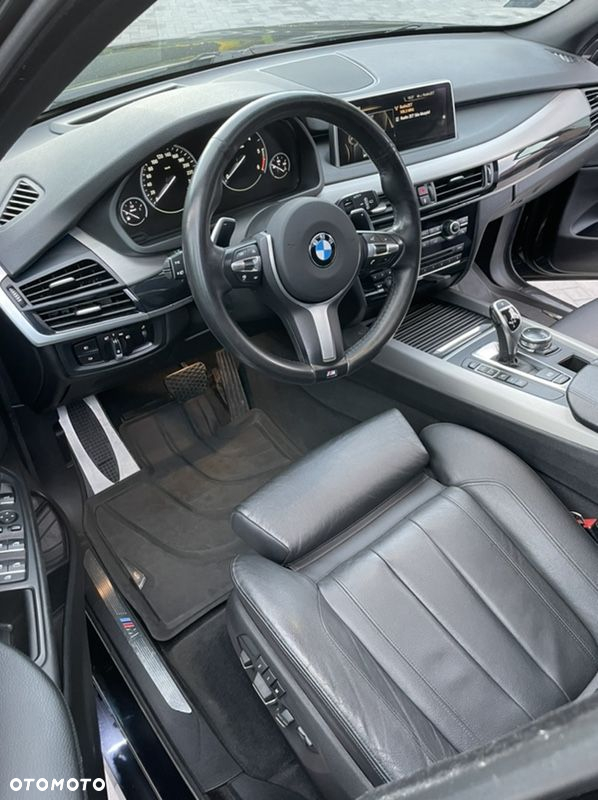 BMW X5 xDrive40d - 9