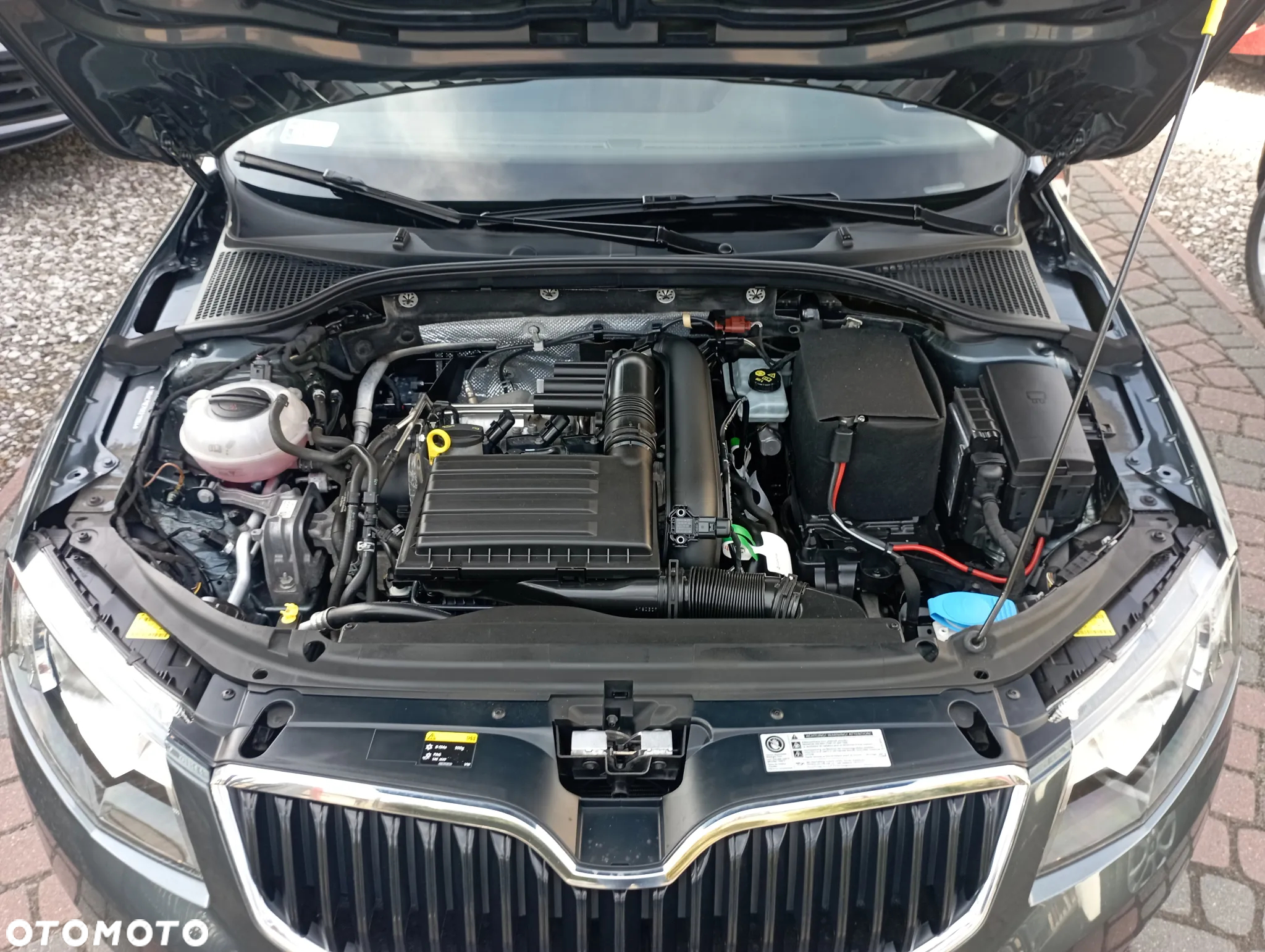 Skoda Octavia 1.4 TSI Ambition - 17