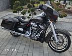 Harley-Davidson Touring Street Glide - 2