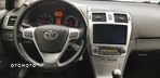 Toyota Avensis 2.0 D-4D Premium - 15