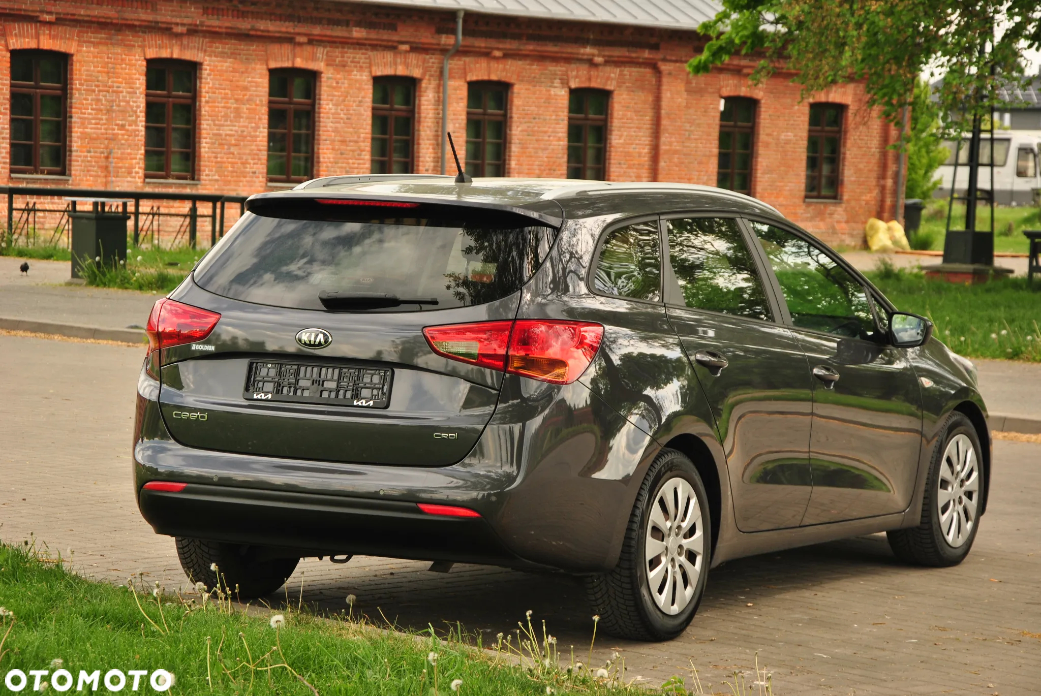 Kia Ceed - 6