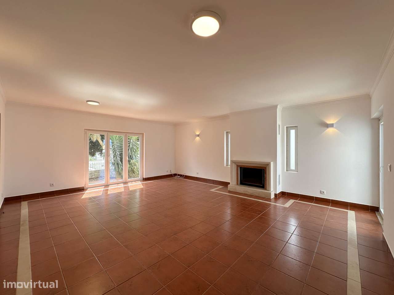Moradia Isolada T3 com Piscina e Vista Mar na Ericeira-8