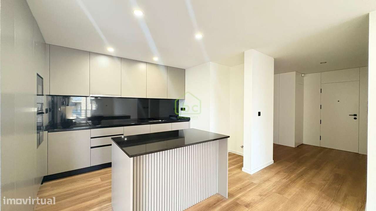 Apartamento T3 Remodelado | Póvoa de Varzim - Grande imagem: 4/19