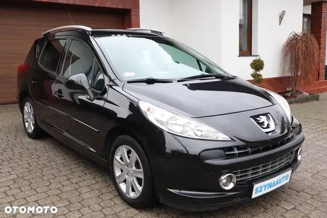 Peugeot 207 1.6 Trendy - 8