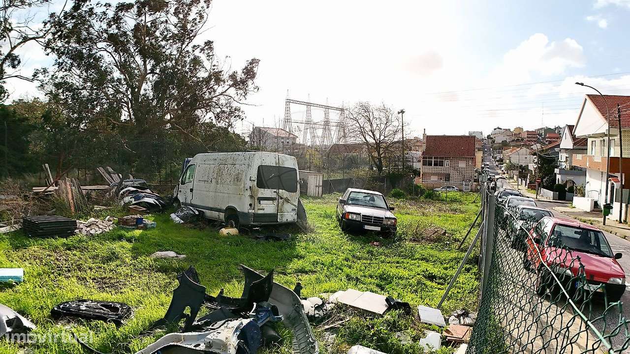 Terreno  para venda - Grande imagem: 2/4