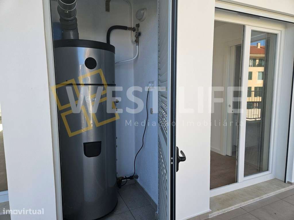 Penthouse T3 com 3 suítes e terraço com magnifica VISTA MAR - Ericeira-30