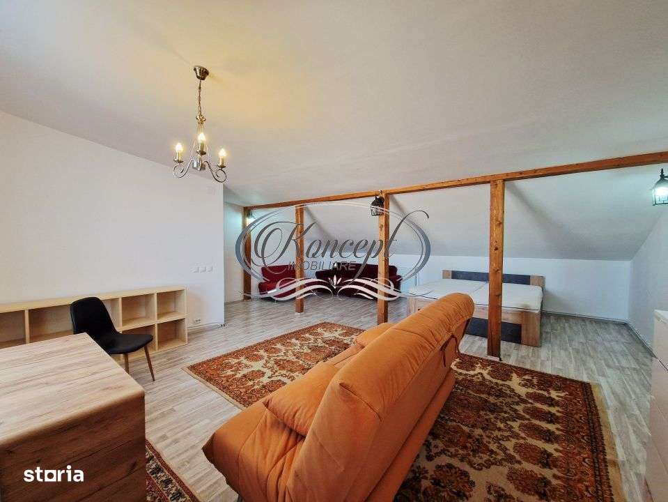 Casa moderna cu mansarda si curte comuna in zona Campului-12