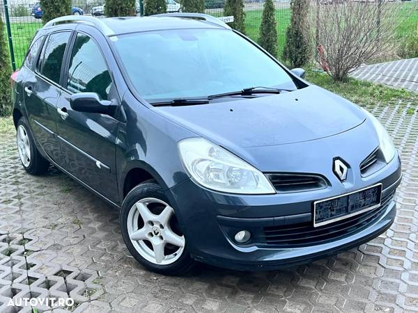 Renault Clio 1.2 16V 75 Expression - 1