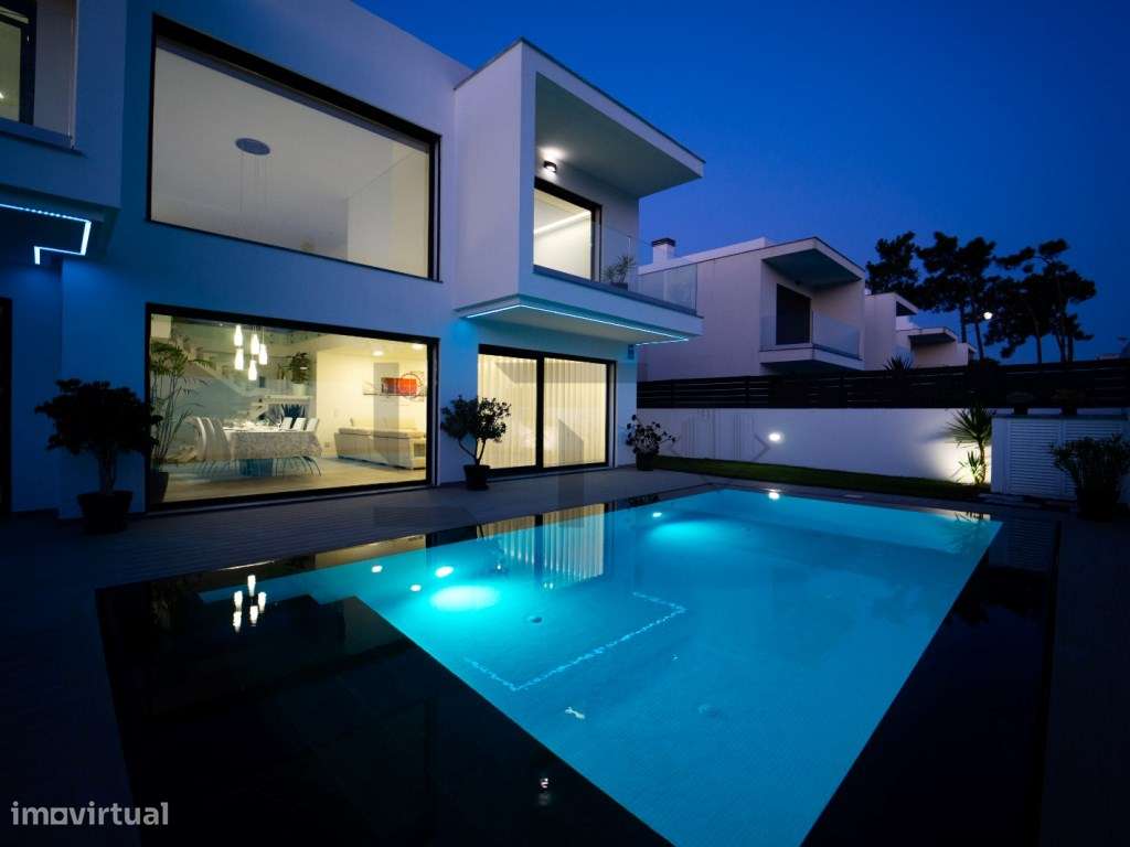 Moradia T4 Smart Home com Piscina, para Venda na Aroeira, Charneca ...-3