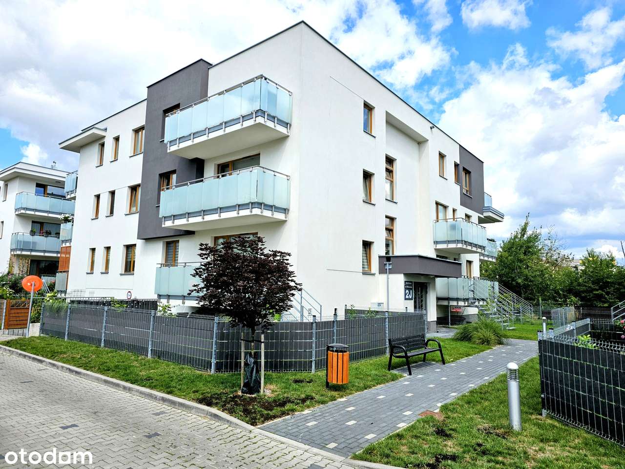 Ciche mieszkanie 47 m2- dwa pokoje. Wysoki standard wykończenia.-16