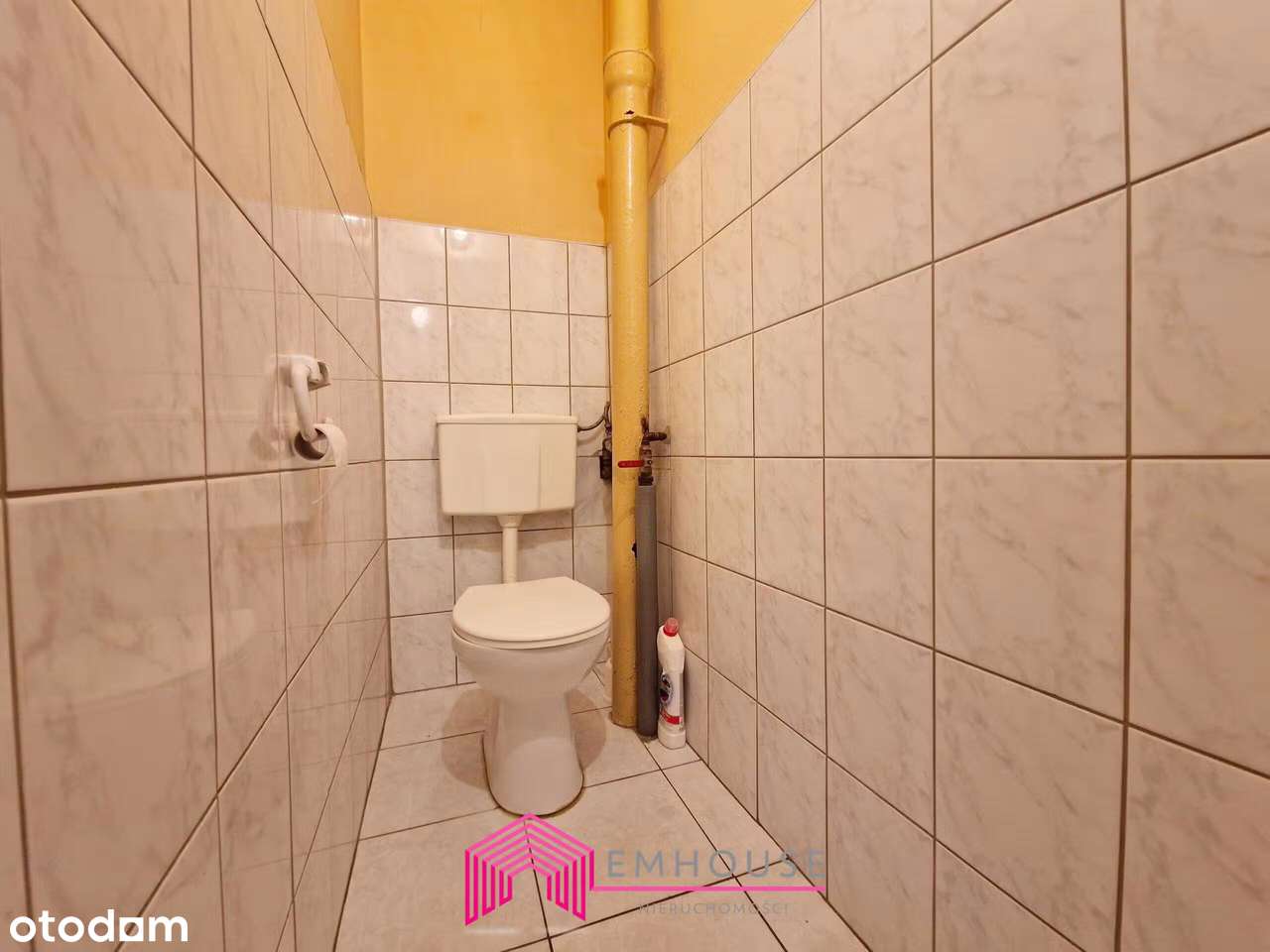 OBNIŻKA CENY ! Trzypokojowe mieszkanie w centrum z potencjałem.-7