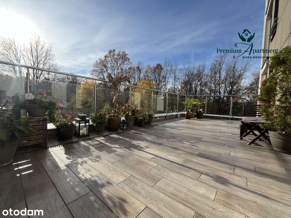 Komfortowe mieszkanie z tarasem i balkonem-15