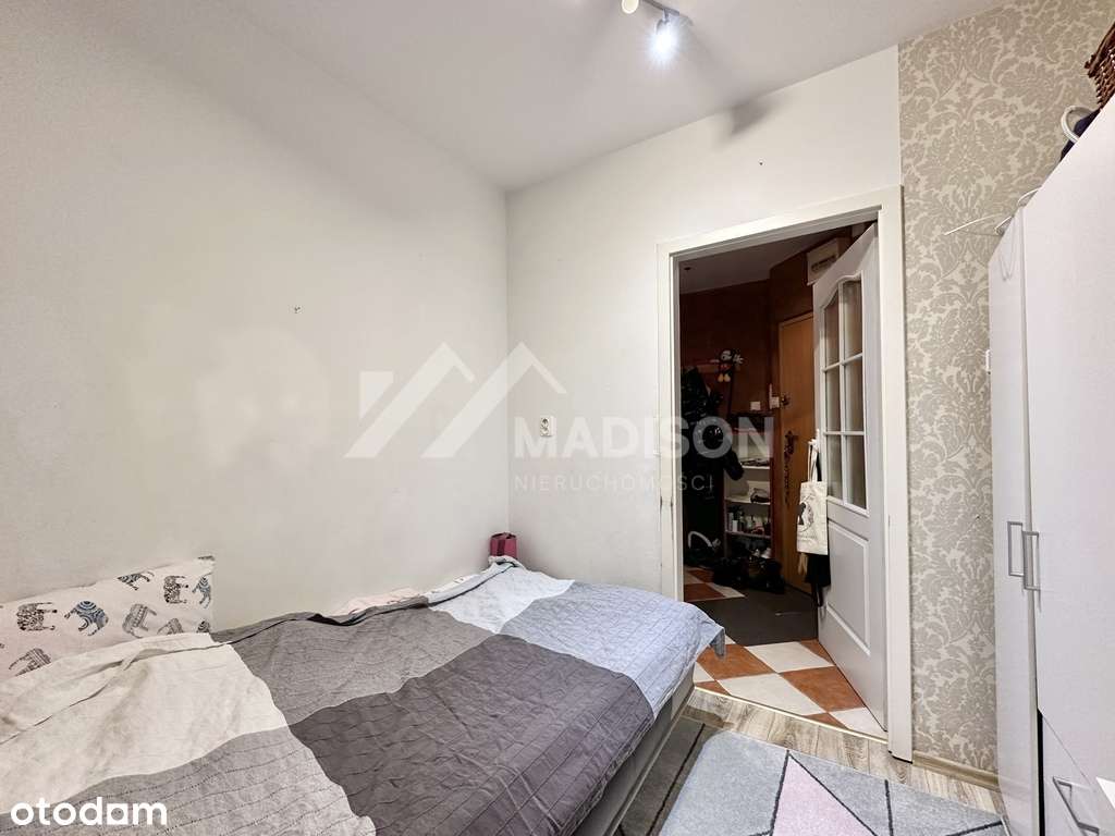 38m | 2 pokoje | duży balkon | komórka | garaż-7