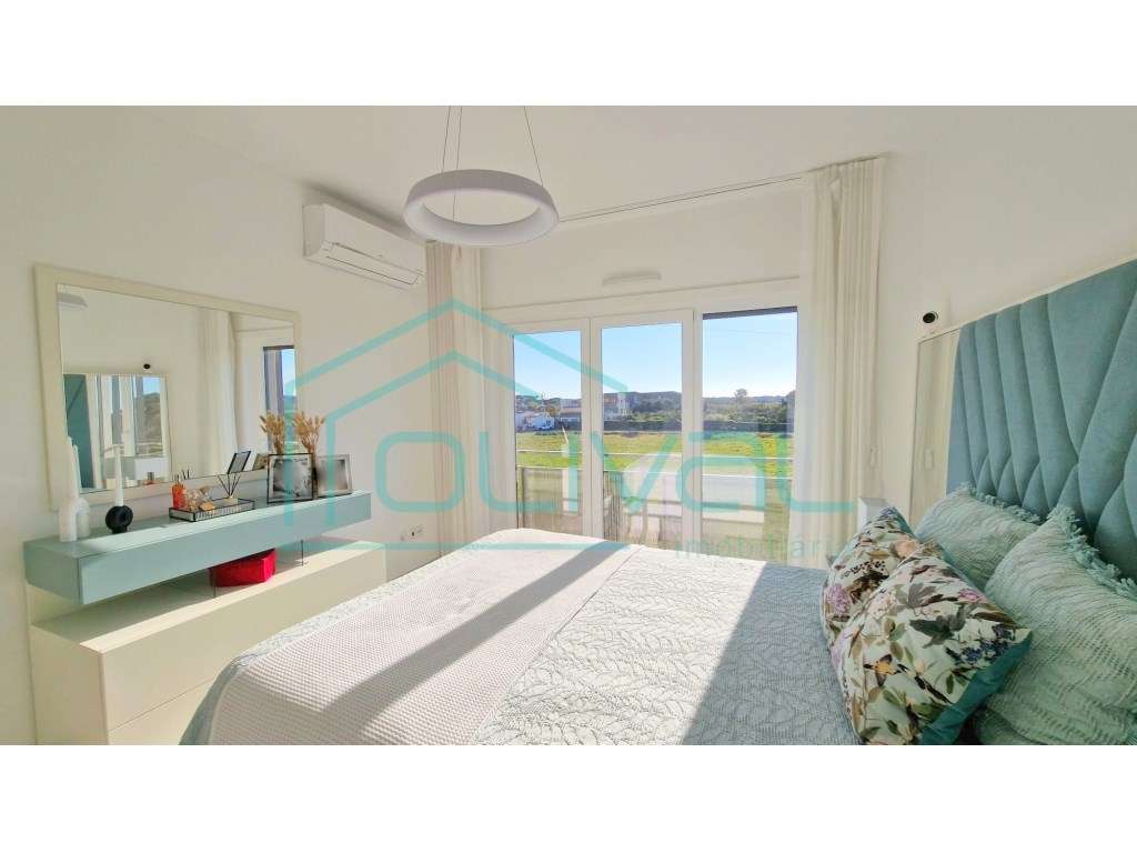 T3 Semi-Novo com Varandas, Box e Excelentes Acabamentos | Urbanizaç...-23