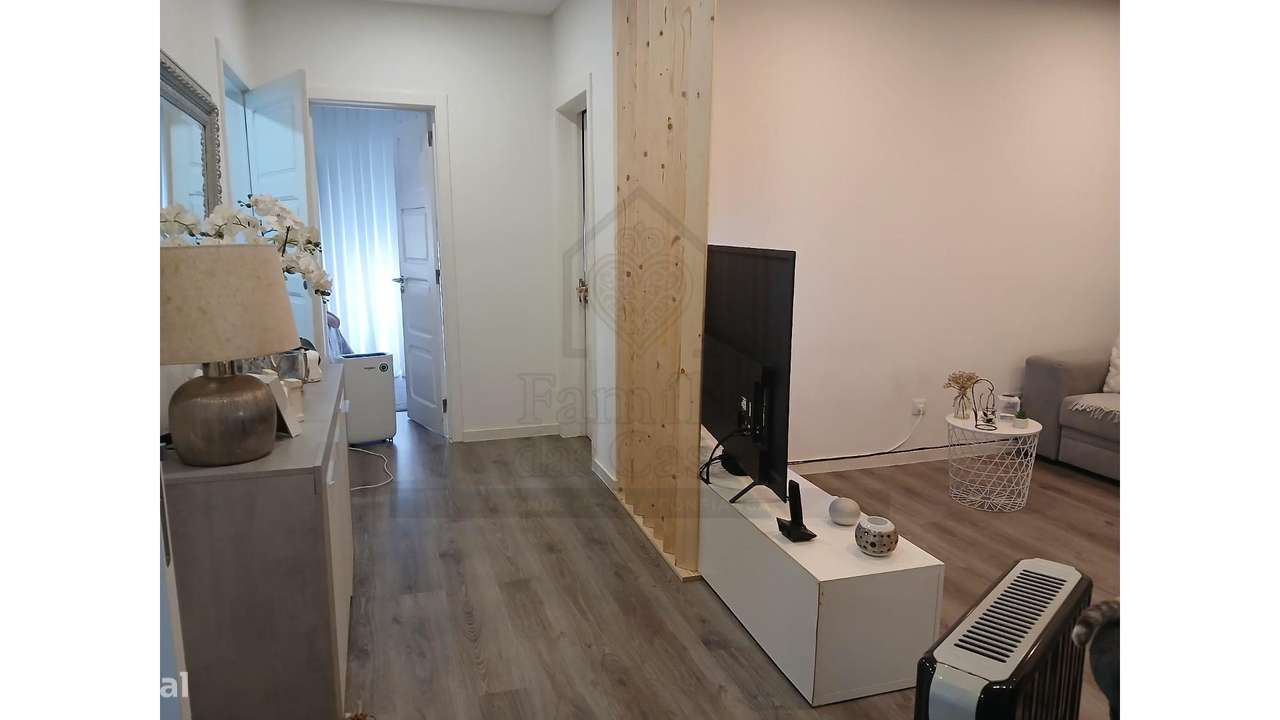 T3 com Logradouro e Garagem-Seixal-8