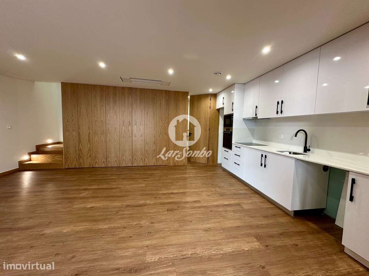 Moradia Moderna T2 a 200m da Praia de Aver-o-Mar! - Grande imagem: 4/23