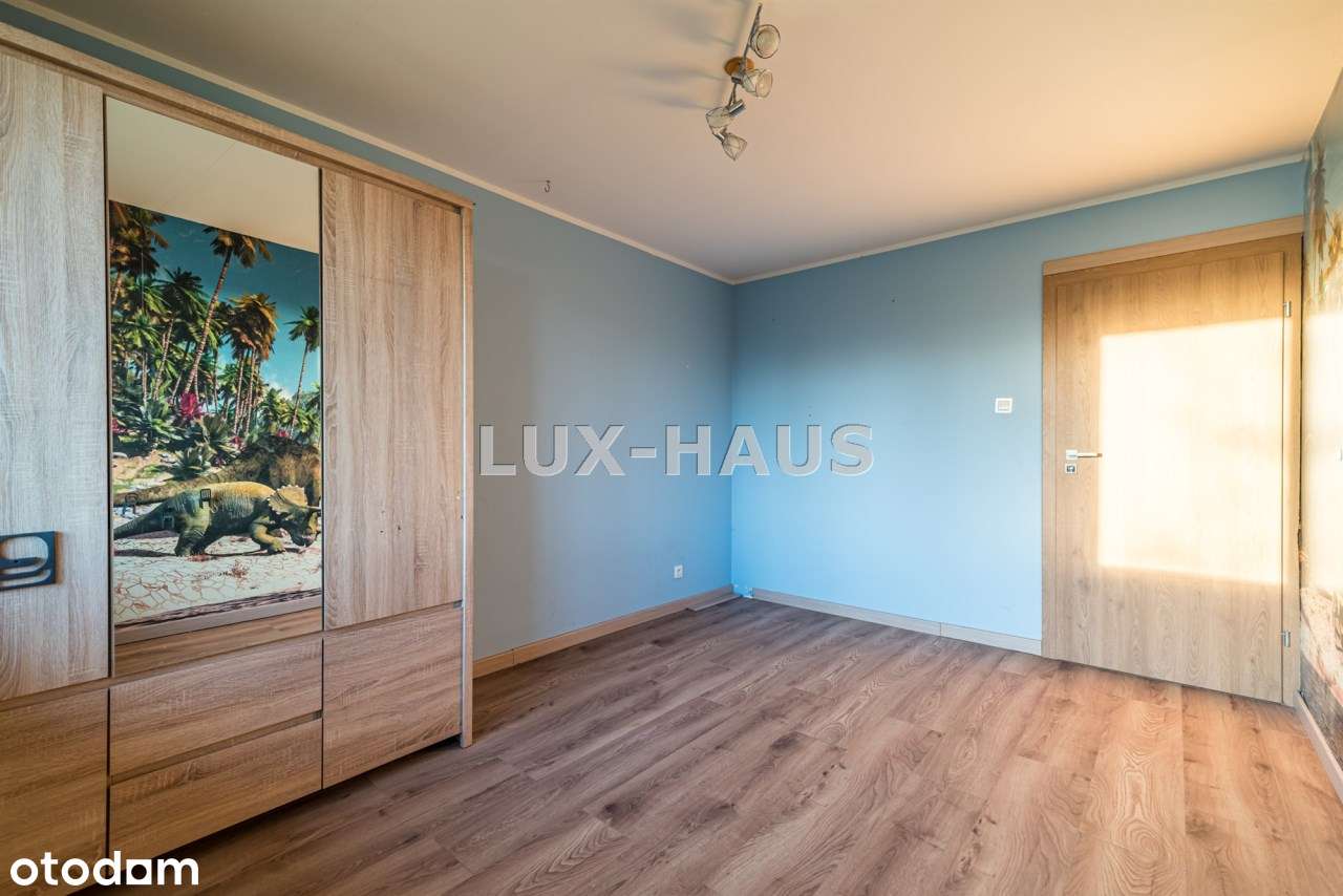 TYLKO U NAS!!! Bardzo ładny bungalow na dużej działce-300m od jeziora!-12