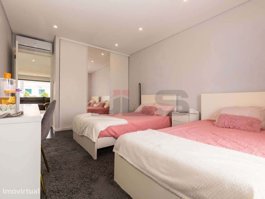 Refúgio Moderno com Vista e Design no Pico da Pedra, Ilha de São Mi...-54