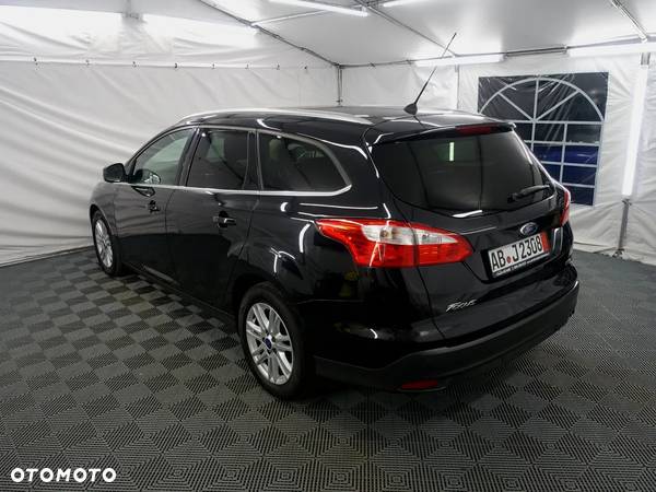 Ford Focus 1.6 EcoBoost Titanium - 4