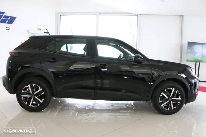 Peugeot 2008 1.2 PureTech Active - 12