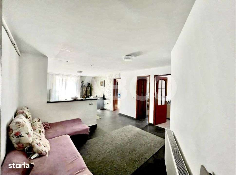 De vanzare apartament cu 3 camere in vila cartierul Gheorgheni - Imagine principală: 2/8