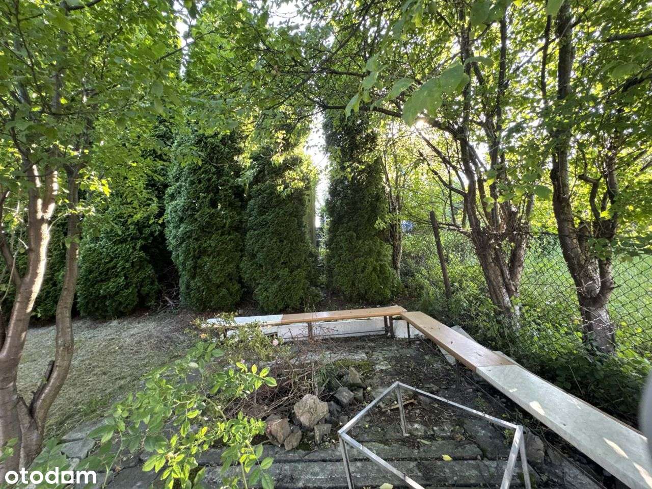 Domek letniskowy z piękną działką wśród zieleni-10