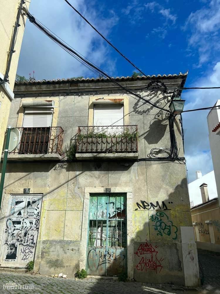 Predio com 5 frações junto ao Rio Tejo, para Reabilitar - Grande imagem: 3/13