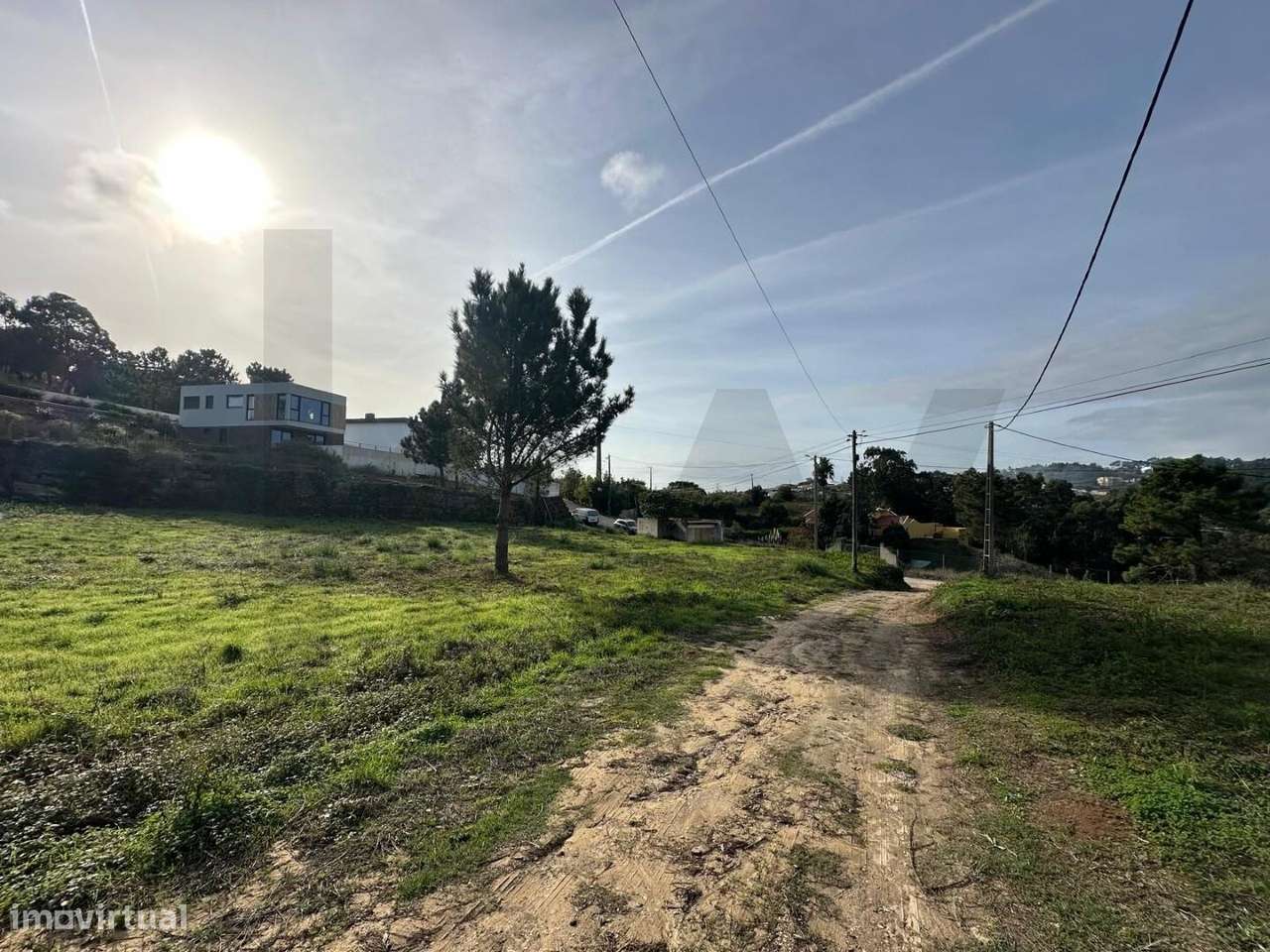 Terreno para Construção com 3.035 m2 em Mafra-0