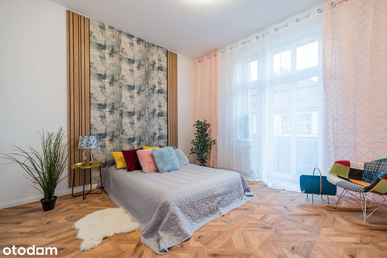 54 m2, 3 pokoje. Po remoncie. Bez prowizji! Piękna kamienica! Balkon-3