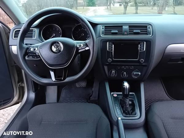 Volkswagen Jetta 1.4 TSI DSG Highline - 7