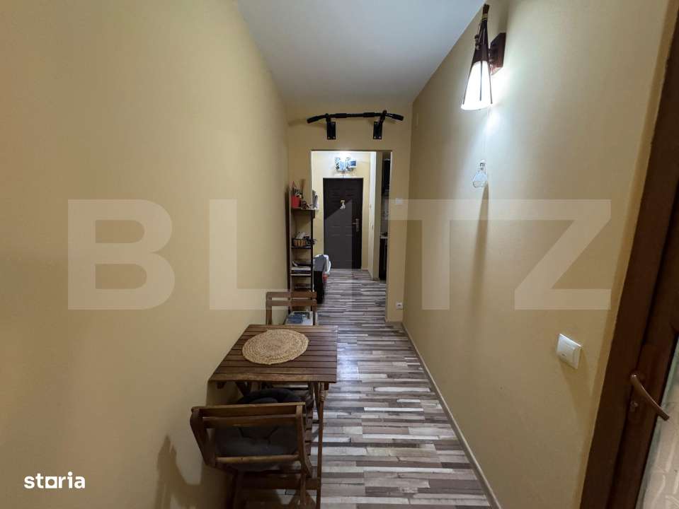 Apartament de 2 camere, decomandat, zona Rotonda - Imagine principală: 5/8