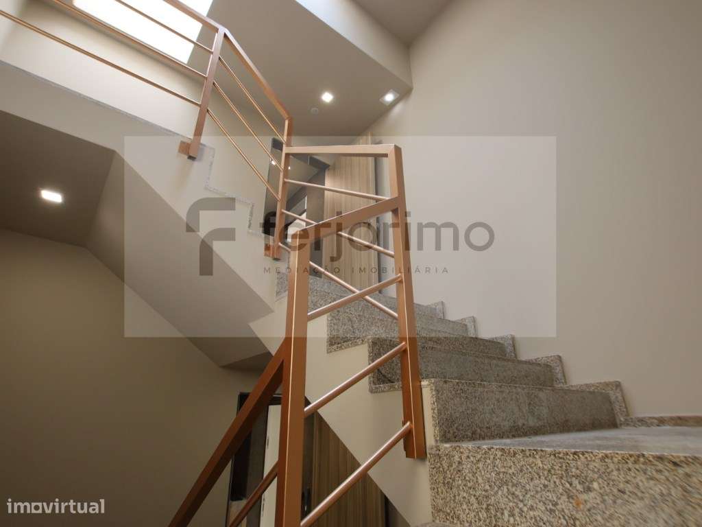 Fantástico apartamento T2 em Creixomil-31