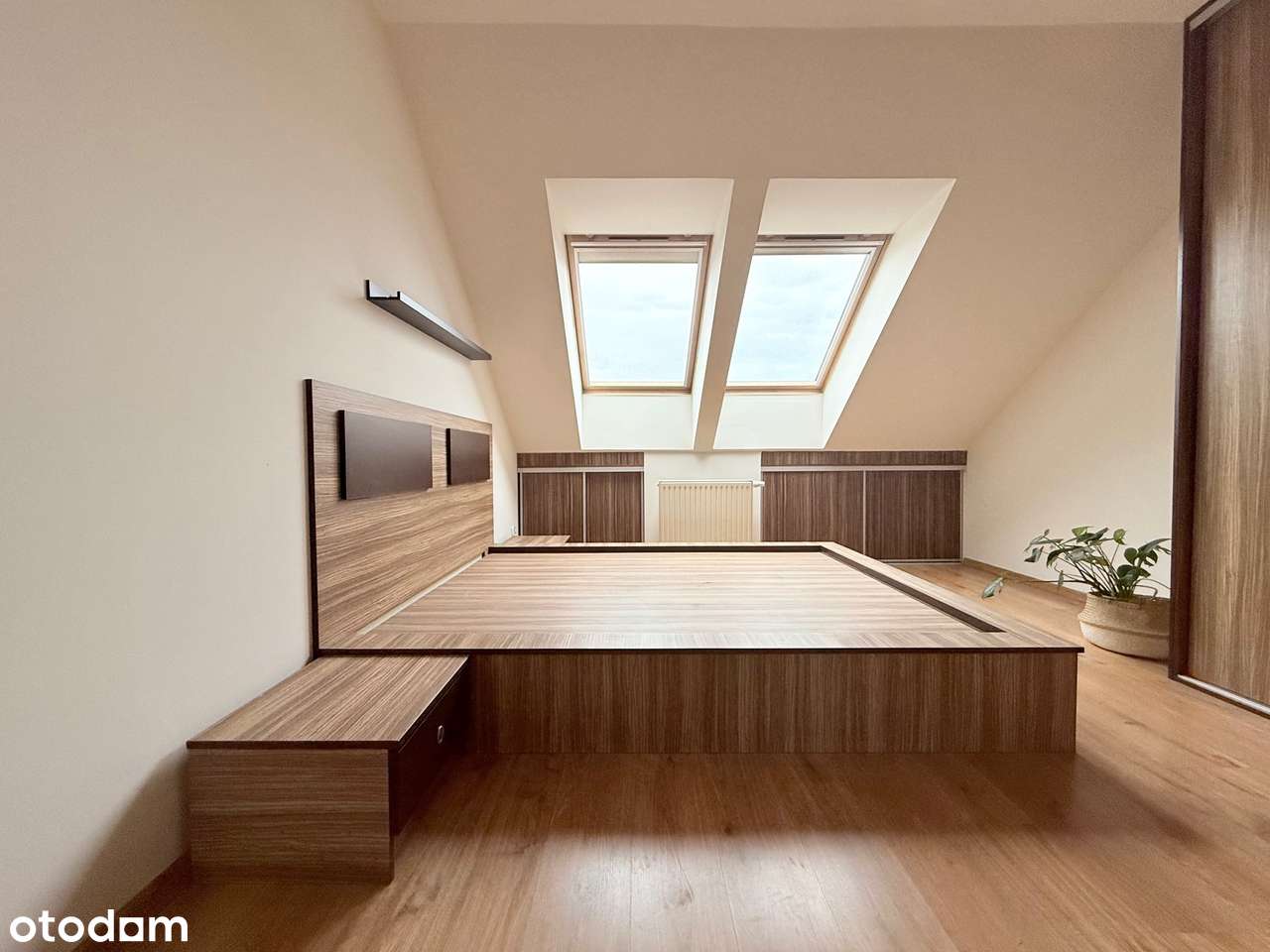 3 pok, dwupoziomowe, balkon, komórka lok, bez%-9