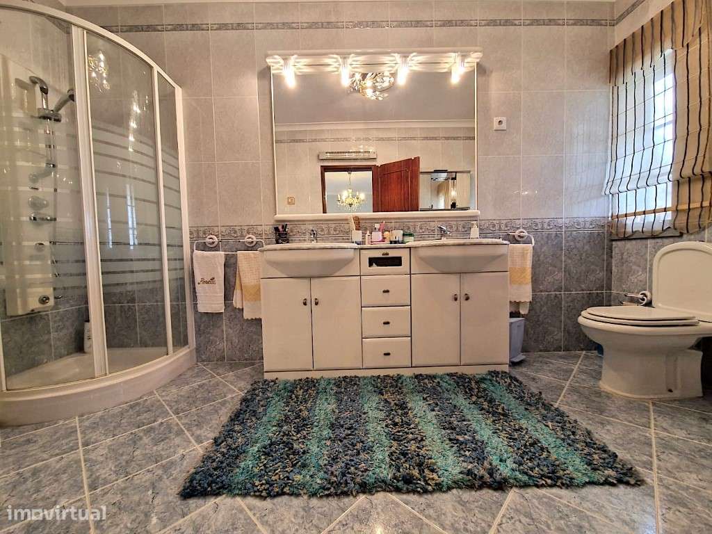 Moradia isolada em Fernão Ferro perto da praia de Sesimbra-35