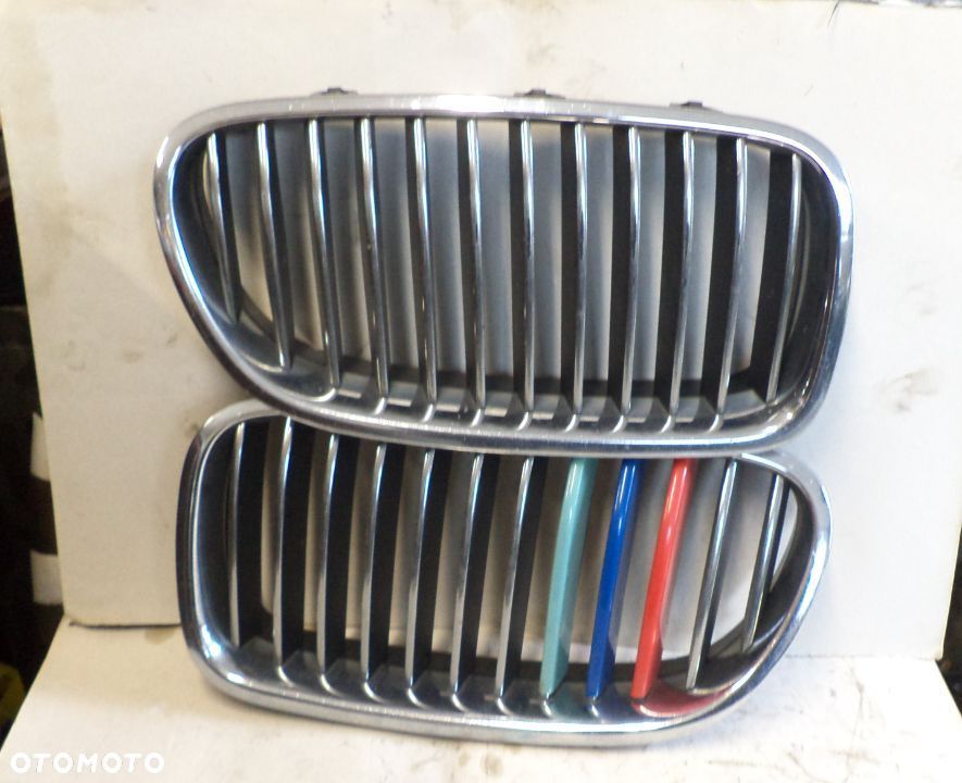 Grill atrapa nerka BMW F10 F11 51.137200727 - 1