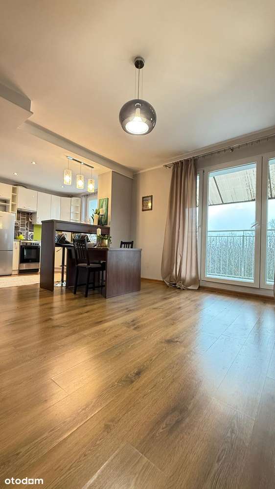 Kawalerka typu studio z balkonem z  pięknym widokiem na zieleń-3