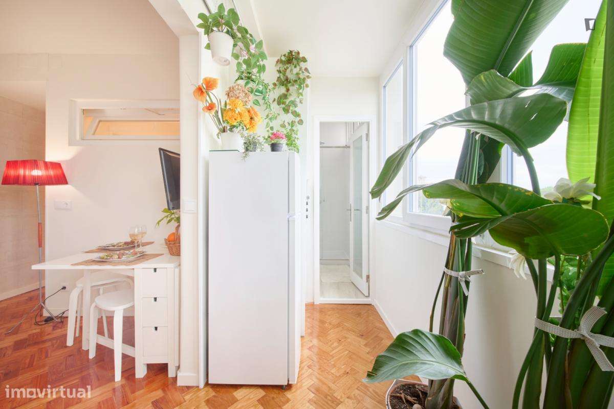 Apartamento com 2 quartos - localizado em Entrecampos Lisbon - Grande imagem: 4/8