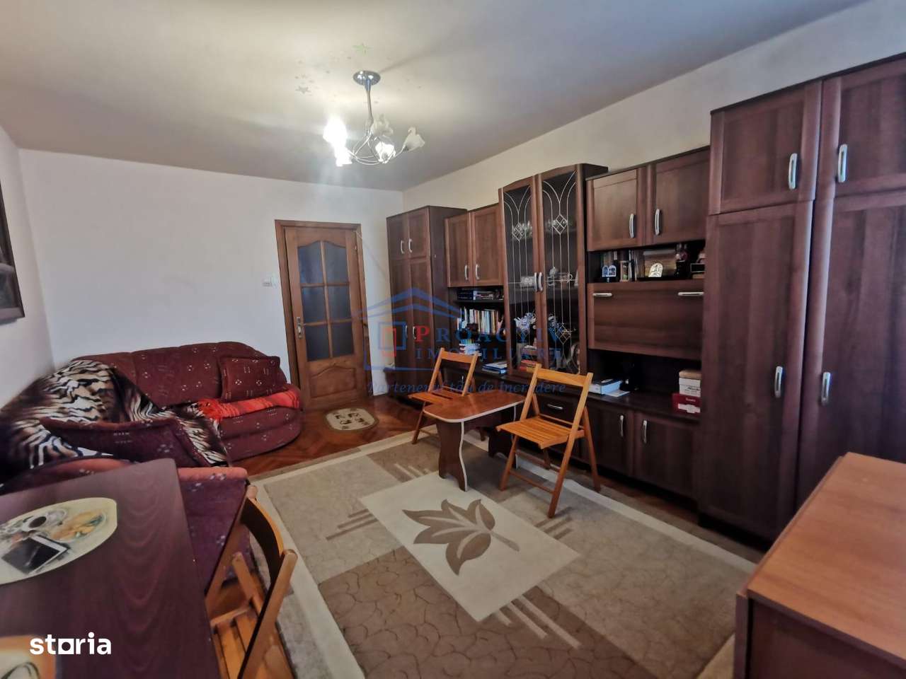 Apartament cu 2 camere, George Enescu, Etaj Intermediar, 2c-7506 - Imagine principală: 1/5