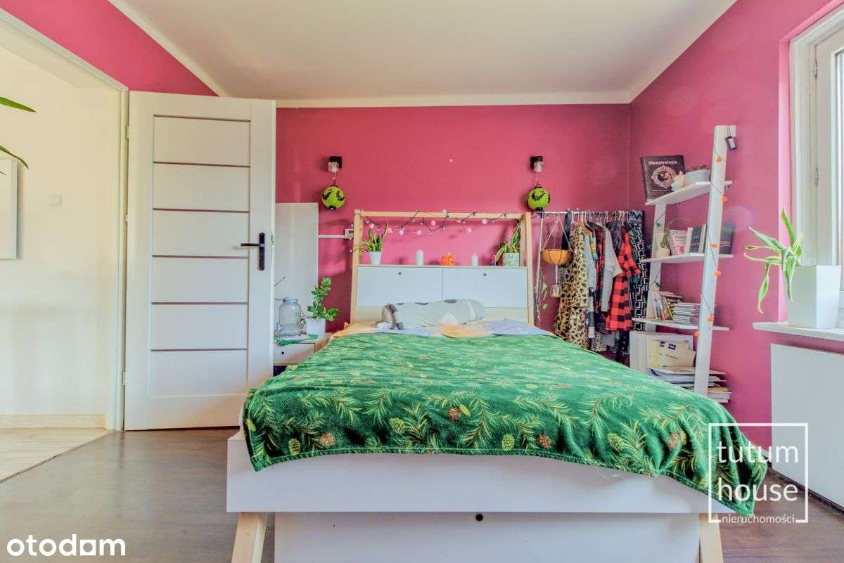 Przestronne Piętro Domu z Ogrodem | Dla Rodziny!-3