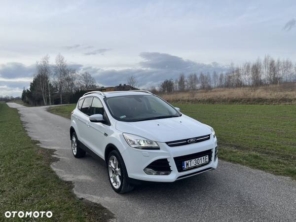 Ford Kuga 2.0 TDCi 4WD Titanium - 4