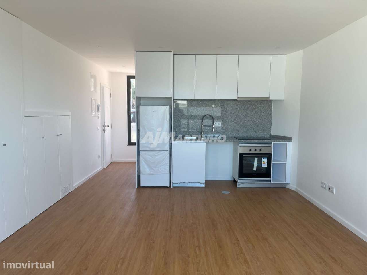 T0 - Matosinhos, Custoias,. - Grande imagem: 2/7