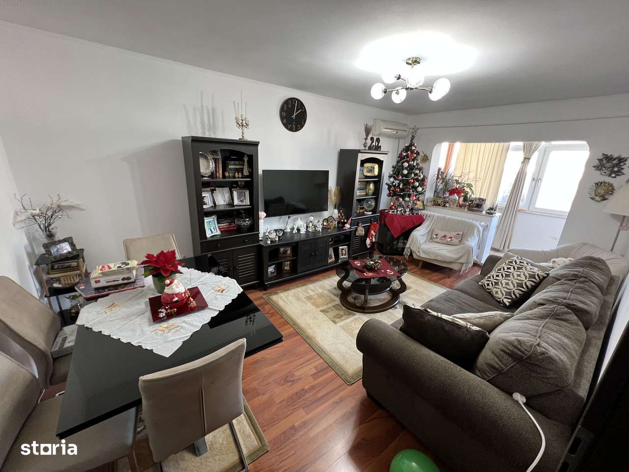 Apartament 3 camere zona Trocadero - Imagine principală: 2/9