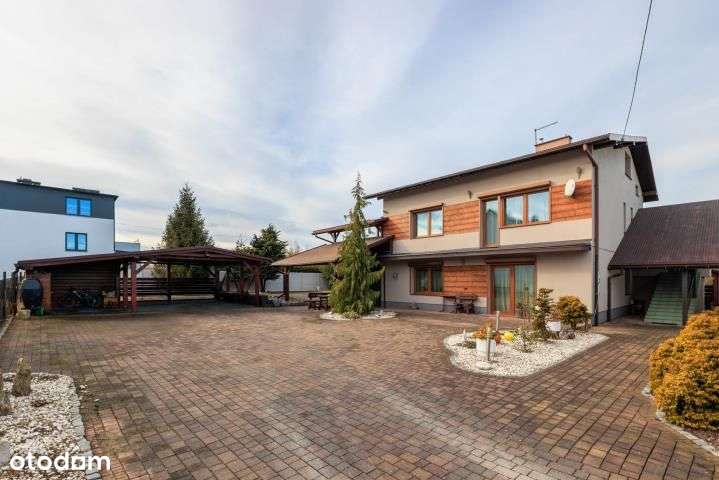 Komfortowy dom dla rodziny z ogrodem-17